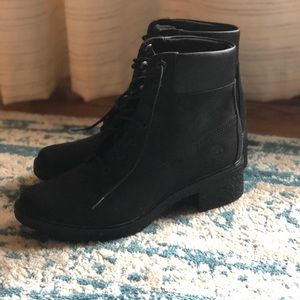 Black Timberland Lace-up Boots